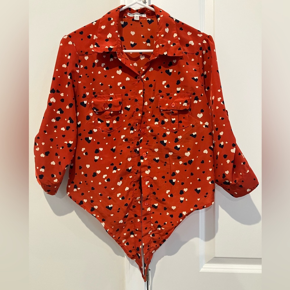 Roommates blouse size:medium